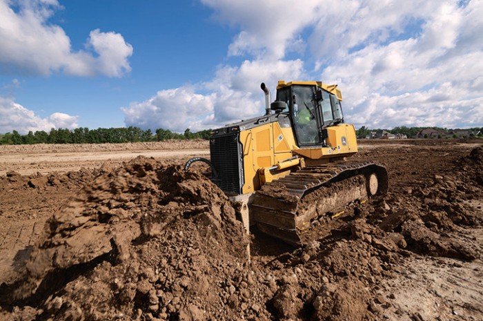 The John Deere 750K and 850K SmartGrade™ Crawler Dozers are equipped with a 6.8L FT4-certified engine and fully integrated grade control system.Photo by John Deere International GmbH