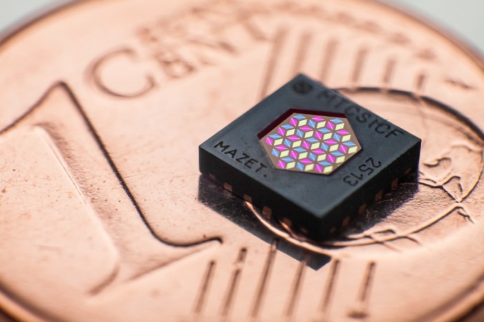 Color Sensor MTCSiCF: universal for all applicationsPhoto by MAZeT GmbH