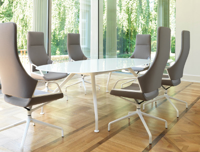 At just three metres in diameter, offers enough space for 12 people - the biggest round Graph table model. (design: jehs + laub) Photo by Wilkhahn