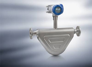 OPTIMASS 6400: new twin bent tube Coriolis mass flowmeter for liquid and gas applicationsPhoto by KROHNE Messtechnik GmbH 