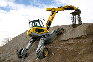 Menzi Muck walking excavator at work.Photo by Linde Hydraulics GmbH & Co. KG