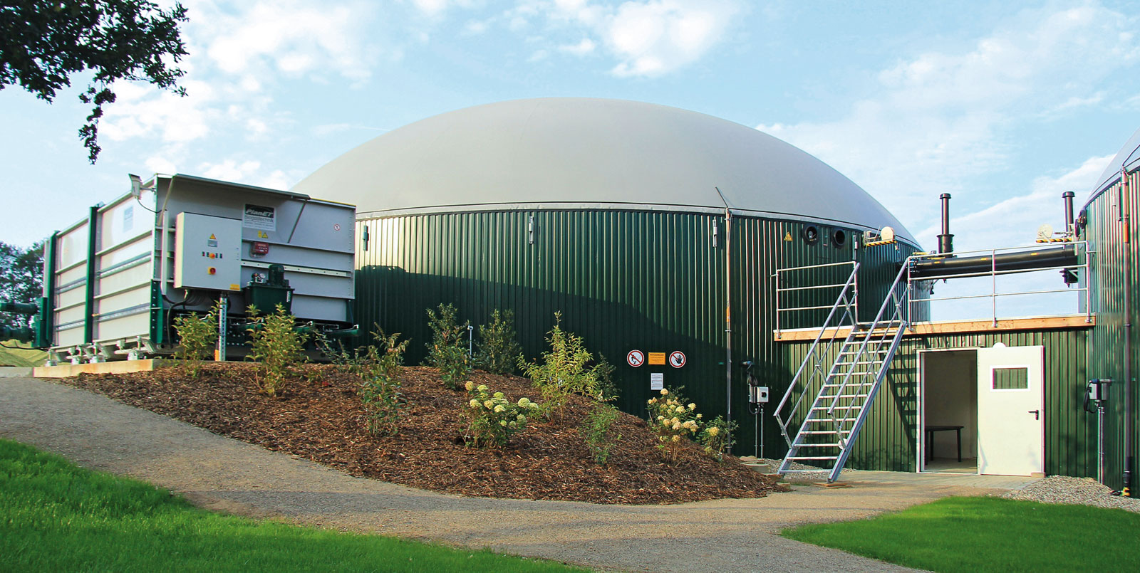 Biogas plants, pumping technology, CHP module, gas storage, hygenisation  tank by PlanET