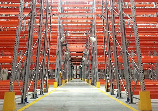 Heavy-load storage, AR Shuttle, Clad Rack Building, Drive-In Racking ...