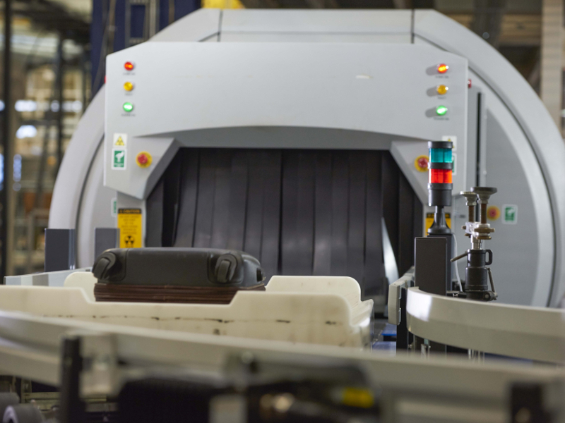 BEUMER presented its CrisBag® tote-based baggage handling system with a ...