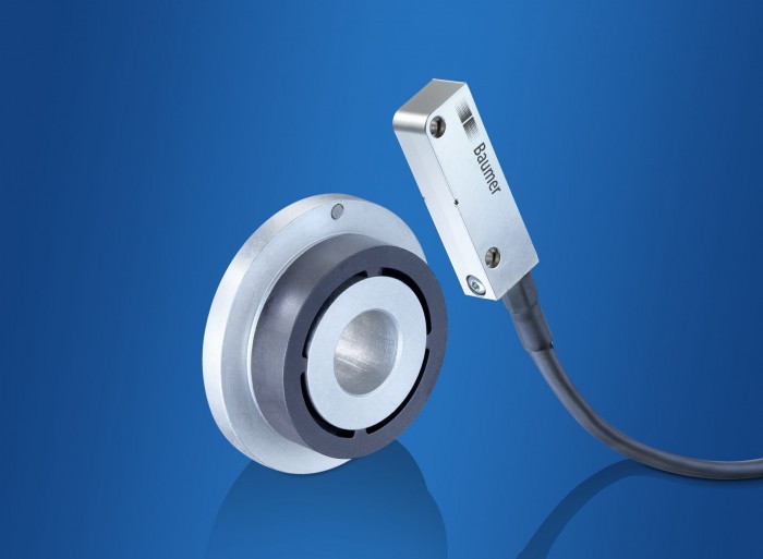 Compact, bearingless encoder MIR10 is robust and wearfree.Photo by Baumer Group International Sales