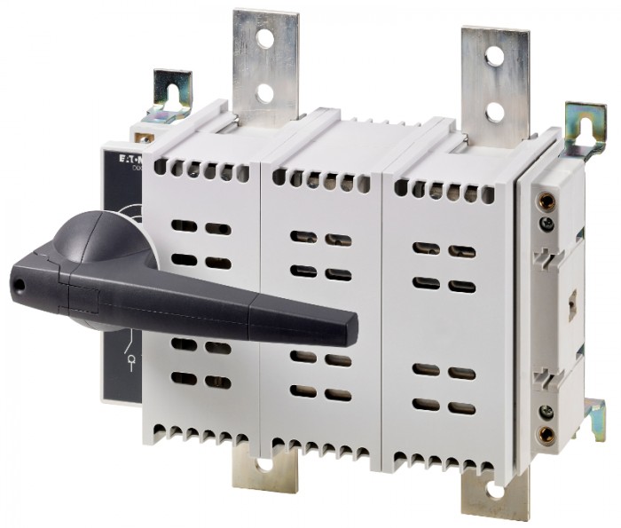 The biggest frame of the new DC switch-disconnectors are available in 800 A, 1000 A and 1250 A configurations. Photo by Eaton Corporation