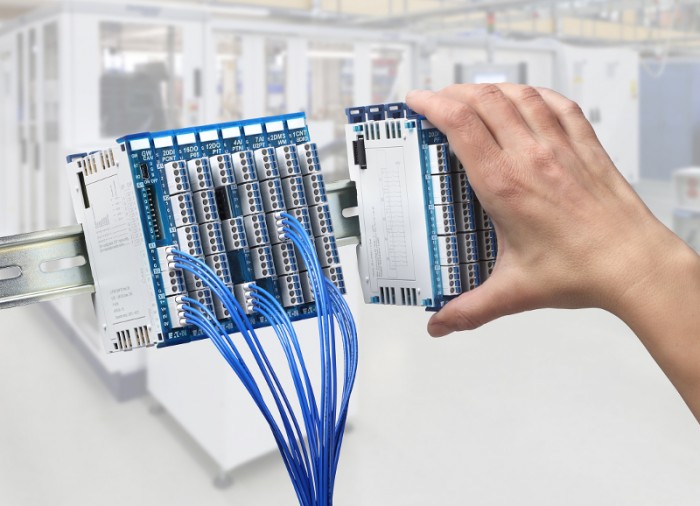 With the new ultra-compact modular slice I/O system XN300 in combination with the existing HMI/PLC products, Eaton enables machine builders to produce machines that are simpler, more compact and more cost effective. Photo by Eaton Corporation