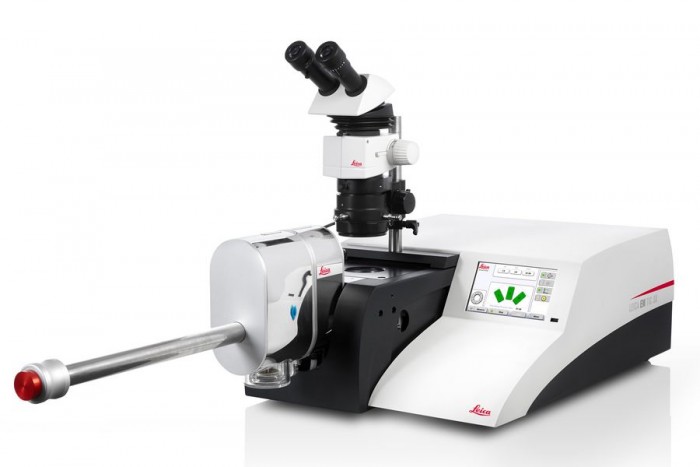 The ion beam milling system Leica EM TIC 3X with vacuum cryo transfer docking port is designed for cross-sections of hard, soft, porous, heat-sensitive, brittle and / or heterogeneous material for microstructure analysis by means of scanning electron microscopy (SEM).Photo by Leica Microsystems GmbH