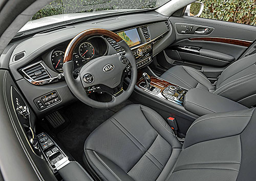 Kia Motors implemented MOST150 in the all-new K900Photo by MOST Cooperation