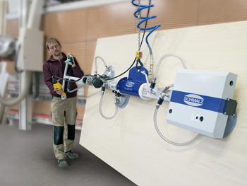 The new vacuum lifting device VacuMaster HHVM from Schmalz features an attractive slim design